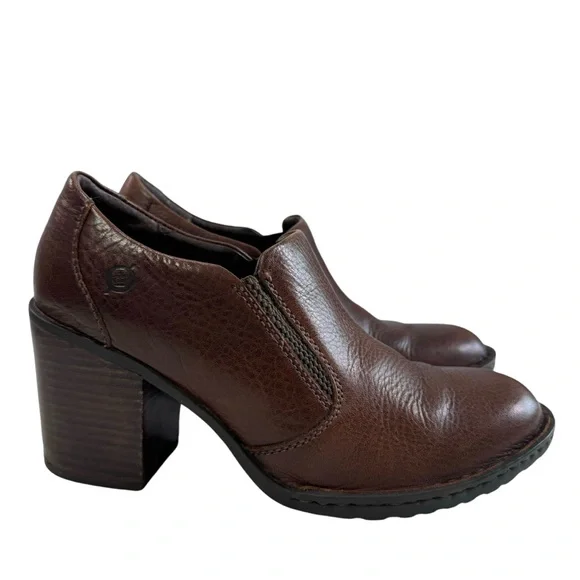 Born D07906 Slip-On Brown Leather Block Heel Ankle Booties Size 8.5 M/W - Picture 1 of 16
